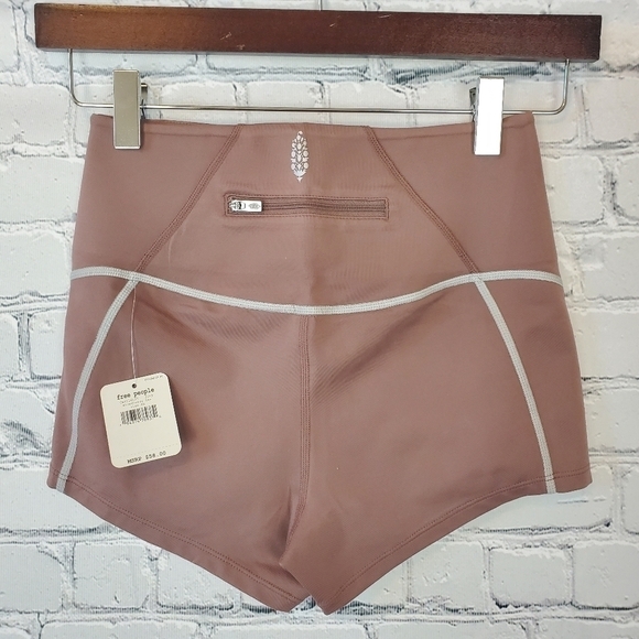 Free People You're A Peach Shorty Shorts sz. XS - Picture 9 of 9